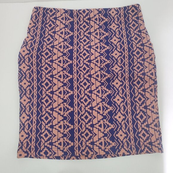 Pre-Loved Pink and Blue Forever 21 Tube Skirt Size Medium - Picture 1 of 6
